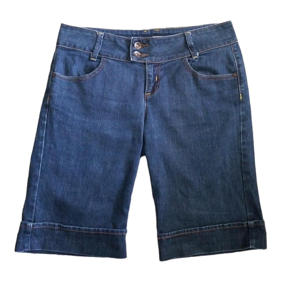 DKNY Jeans Women's Bermuda Cuffed Jean Shorts‎ Sz. 10